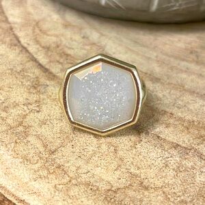 Kendra Scott large white drusy stone ring in gold adjustable size M/L EXC COND